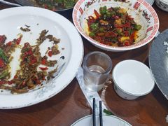 -湖南人家湘菜馆(镇江路店)