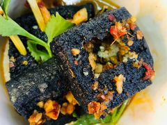 -黑色经典臭豆腐·湖南特产(坡子街店)