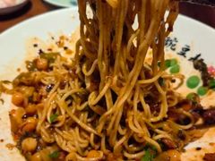 -兵哥豌豆面(雅颂居店)