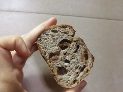 全麦苹果法棍-WHEAT&BAKER-麥(凯德来福士店)