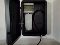 -TESLA 特斯拉(上海太古汇体验店)