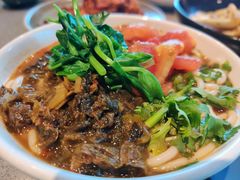 油鸡㙡凉米线-半山腰·云南菜(侨福芳草地店)