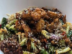 牛蛙拌面-友达面馆·酸菜鱼面(钱塘区店)