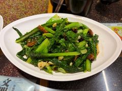 豆豉鲮鱼油麦菜-潮十三潮汕砂锅粥(高新四路大都荟店)