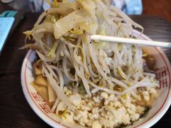 -拉面莊夢語＆中华料理八椿