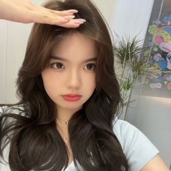 -PE SALON