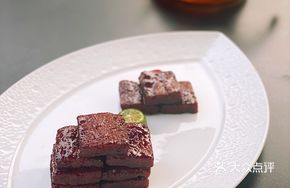 Old-fashioned Songba Crispy Pork