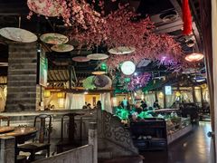 -韵秋荷(宝山龙湖天街店)