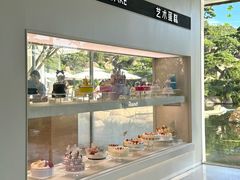 -罗红摄影艺术馆