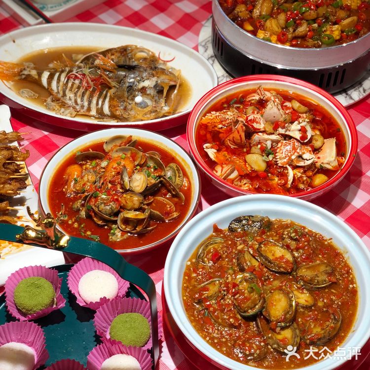 辣小鲜象湖店探店