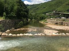 -安吉龙王山峡谷漂流