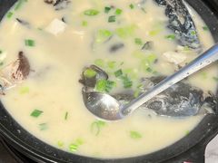 -曹胖子龙虾馆(黄桦路店)
