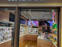 -4iNLOOK美瞳店(中山公园龙之梦店)