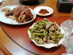 -聚首堂·特色小吃·肘子(什刹海德胜门店)