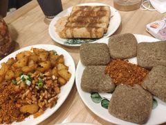 -贵凤凰贵州米粉(五道口店)