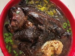 -小龙大肉面馆