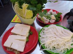 -蚝羊氣惠来羊肉火锅·高压锅生蚝