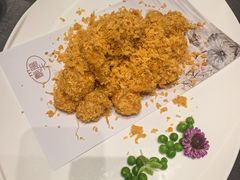 -艳阳天民俗村(公园路店)