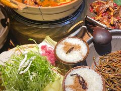 -吃饭皇帝大土家民族菜(正大广场店)