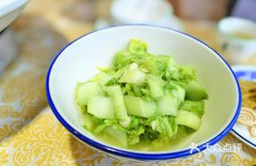 Stir-fried Wild Cabbage
