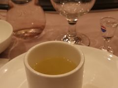 -御花园·粤菜·海鲜火锅(中山公园店)