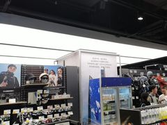 -迪卡侬(环球港店)