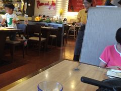 大堂-必胜客(鹤山大道店)
