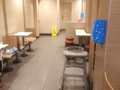 -麦当劳(宜昌东山大道店)