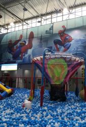 -爱丽丝奇幻乐园