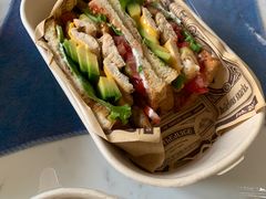 鸡小胸牛油果三明治-AFS Cafe & Canteen(闽江二路店)