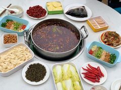 -蛙两只美蛙鱼头火锅(恒茂店)