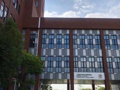 -上海德威外籍人员子女学校(浦西校区)