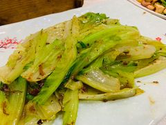 -三辣馆