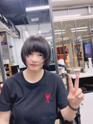 -FRIDAY星期五专业美发沙龙