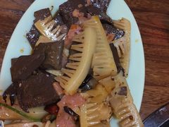 毛血旺-巧媳妇灌汤自助水饺馆(龙盛·万豪店)