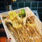 杭州新店|“姑姑”李若彤撑场的串串店|港姐姐
