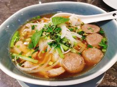 -港丽餐厅(高德置地店)