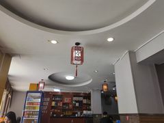 -濠轩阁特色生蚝火锅(水湾路店)