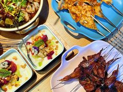 -街角等你.大连海鲜烧烤.经典铁板海鲜串(西安路店)