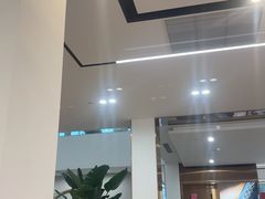 -上海宝宁宝马4S店