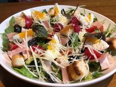 -JINNS锦时 steak&pizza(浸信会礼拜堂旧址店)