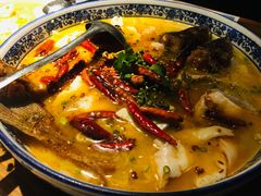 酸菜鱼-胡桃里音乐酒馆(白云五号T5 MALL店)
