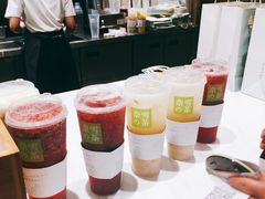 -奈雪的茶(湖滨银泰in77C区PRO店)