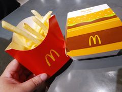 -麦当劳(中山公园龙之梦店)