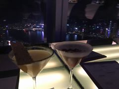 -OZONE 顶楼酒吧(香港丽思卡尔顿酒店)