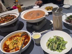 -双湖园·地标武汉菜(黄鹤楼解放路店)