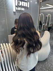 -Tloml salon