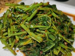 -纽顿熟食中心