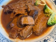 -蝴蝶里·粤菜·点心(滨江龙湖店)