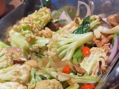 -川堂风·跷脚牛肉·乐山爆炒(宝山日月光店)